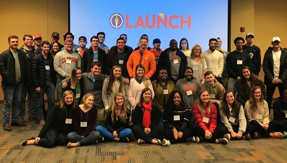 WHAT IS THE POINT OF A FRATERNITY OR SORORITY visual data 8